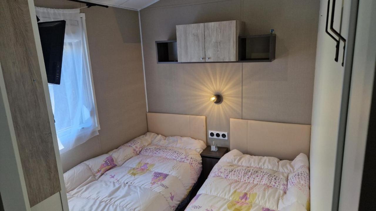 Mobil Home 8 Couchages Dans Camping 4 Etoiles A Pont Aven 29930 Exterior foto